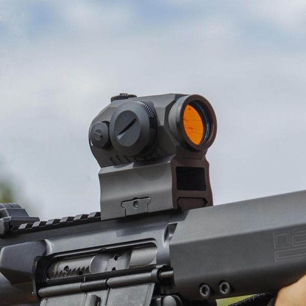 Приціл коліматорний Sig Sauer Romeo5 1x20 mm Tread із закритою точкою Red Dot 2 МОА Чорний 719876 фото