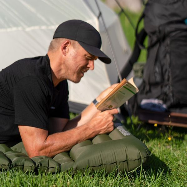 Надувной туристический матрас Naturehike FC01 со встроенным ножным насосом (Синий) 722206 фото